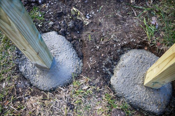 Cost of Post Hole Excavation in Willoughby